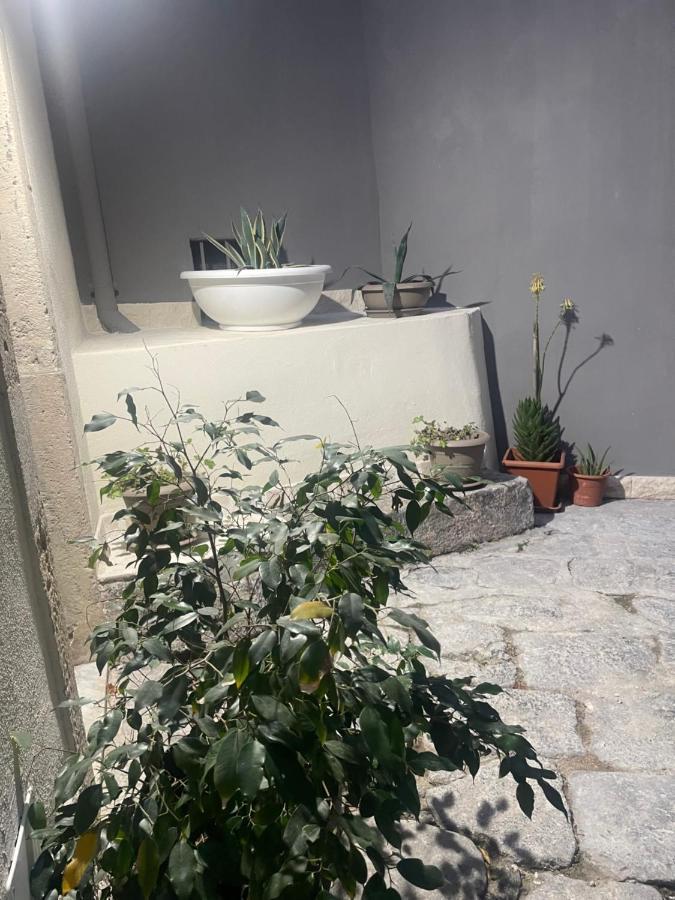 Appartamento Mega House 2 Aeroporto di Catania Fontana Rossa Esterno foto